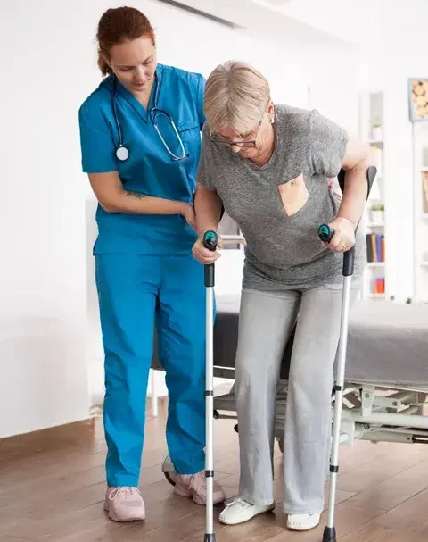 a nurse help elder care image
